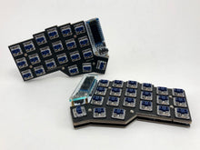 Load image into Gallery viewer, Corne LK-003